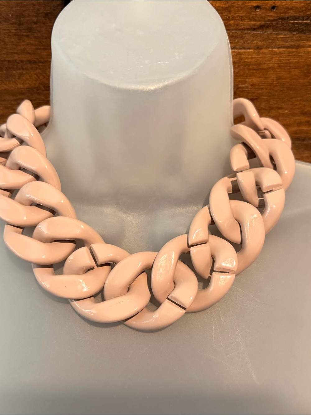 Banana Republic Blush Pink Chunky Link Necklace